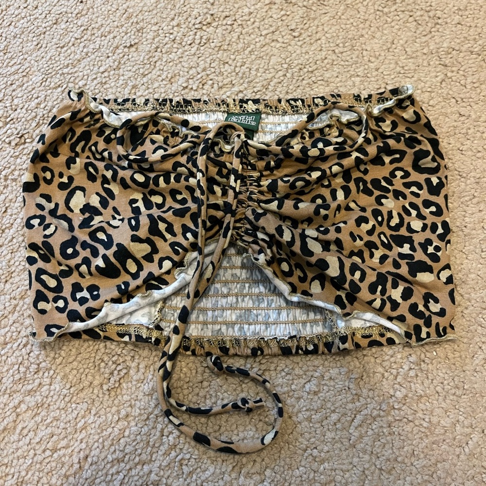 Cute top‎